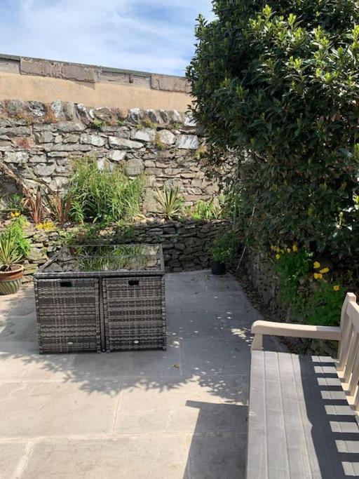 Cladach Cottage - Seafront Isle of Whithorn 外观 照片