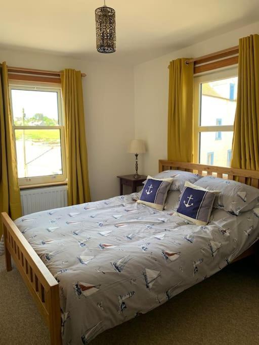 Cladach Cottage - Seafront Isle of Whithorn 外观 照片